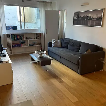 Grand Confort 4 Personnes Montmartre Parigi