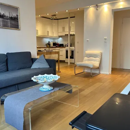Grand Confort 4 Personnes Montmartre * Parigi